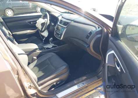 2017 Nissan Altima 2.5 Sl z USA, uszkodzony, nr VIN 1N4AL3AP1HC127087